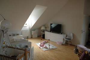 3-Zimmer Dachgeschosswohnung mit eigenem Gartenanteil – 93051 Kumpfmühl-Ziegetsdorf-Neuprüll, Regensburg – Vorschaubild 3