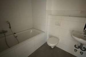 Ideal für Eigennutzer - Schöne 2-Zimmer-Wohnung mit Balkon – Oststraße 30, 99086 Ilversgehofen, Erfurt – Vorschaubild 5