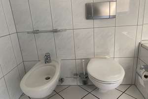Geräumiges Zweifamilienhaus / Mehrgenerationenhaus mit großem Grundstück in Bottrop-Kirchhellen – Die vollständige Adresse der Immobilie erhältst du vom Anbieter., 46244 Kirchhellen-Mitte, Bottrop – Vorschaubild 20