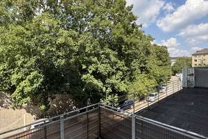 Direkt an der Uni Essen: Hochwertig möblierte 3-Zimmer-Wohnung mit Wintergarten & Dachterrasse