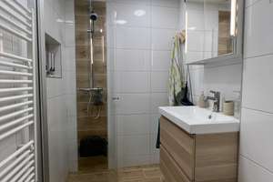 PROVISIONSFREI Reihenmittelhaus mit Garten, Garage & Smart-Home-Ausstattung – Die vollständige Adresse der Immobilie erhältst du vom Anbieter., 30823 Garbsen – Vorschaubild 8