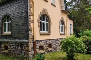 Einfamilienhaus *Stadtvilla* mit 7 Zimmern und Garage - in Berschweiler bei Baumholder – Die vollständige Adresse der Immobilie erhältst du vom Anbieter., 55777 Berschweiler bei Baumholder – Vorschaubild 3