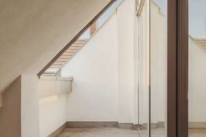 Lichtdurchflutetes Loftrefugium im Altbau mit Patio, Terrasse & Aufzug – Die vollständige Adresse der Immobilie erhältst du vom Anbieter., 10823 Schöneberg, Berlin – Vorschaubild 14