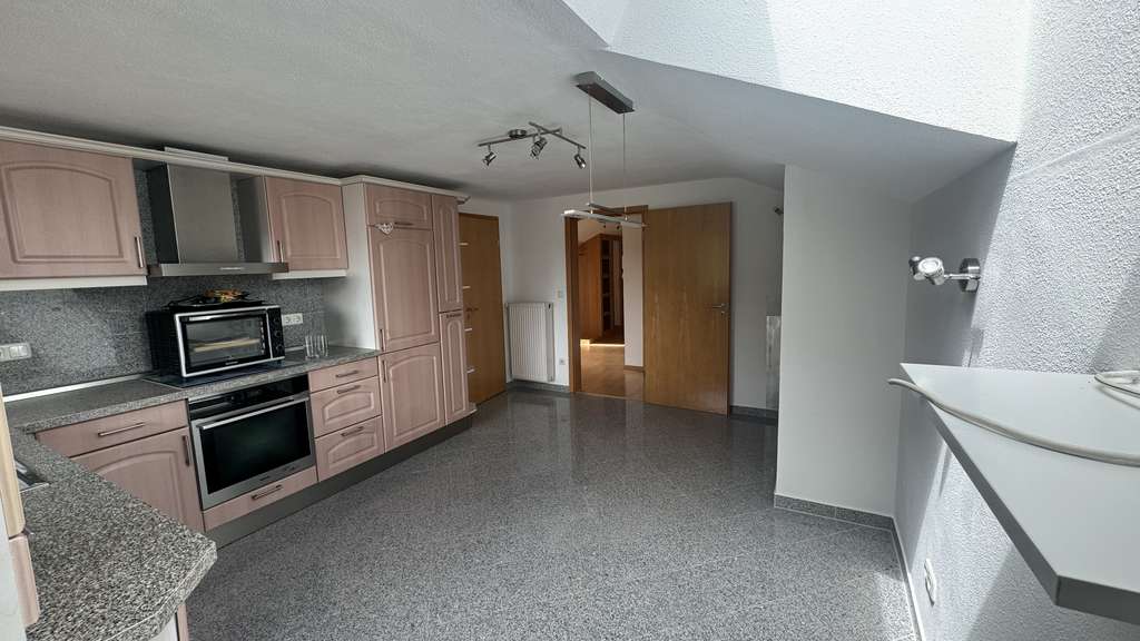 Immobilie in Wallgau - Großzügige Maisonette am Waldrand – nahe Golfplatz Wallgau - Bild 3