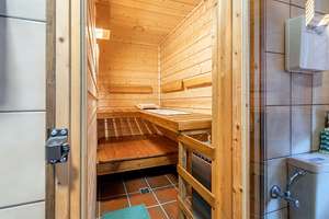 Zweifamilienhaus in Wilhelmshaven: Idyllisches Zuhause mit Großzügigem Keller, Charmantem Wintergart – Die vollständige Adresse der Immobilie erhältst du vom Anbieter., 26389 Maadebogen, Wilhelmshaven – Vorschaubild 13