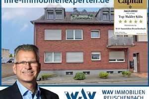 Modernes Dreifamilienhaus in gefragter Rheinnähe – Rhein-Erft-Kreis – Vorschaubild 1