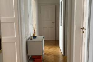 Exklusive 3-Zimmer-Wohnung mit luxuriöser Innenausstattung mit EBK in München Haidhausen – Die vollständige Adresse der Immobilie erhältst du vom Anbieter., 81667 Haidhausen Nord, München – Vorschaubild 7
