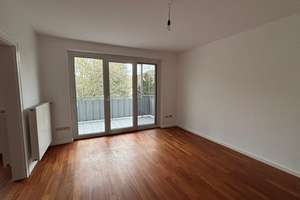 Bad Godesberg, großzügige 3 Zimmer Wohnung mit Einbauküche in Rheinnähe mit Blick ins Grüne – Die vollständige Adresse der Immobilie erhältst du vom Anbieter., 53179 Rüngsdorf, Bonn – Vorschaubild 4