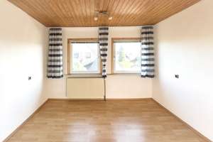 Viel Platz für die Familie – 7-Zimmer-Haus mit Garagen und Carport – Die vollständige Adresse der Immobilie erhältst du vom Anbieter., 38518 Gifhorn – Vorschaubild 11