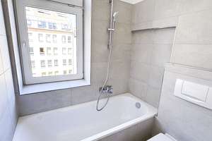 *1. Monat Kaltmietfrei* Hochwertig renovierte Wohnung inklusive EBK! – Reichpietschstraße 1, 4317 Reudnitz-Thonberg, Leipzig – Vorschaubild 2