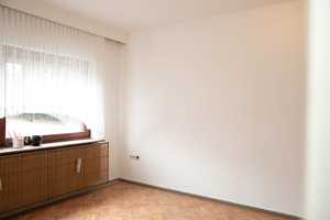 Bremen-Osterfeuerberg | Großzügiges Reihenhaus mit Garten, Keller und Garage – Bremen – Vorschaubild 5