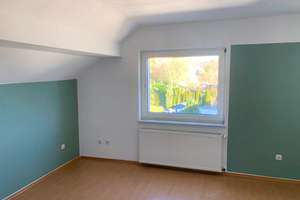 Charmante Dachgeschosswohnung mit Garage & Gartenanteil in Mülheim-Saarn! – 45481 Saarn, Mülheim an der Ruhr – Vorschaubild 5