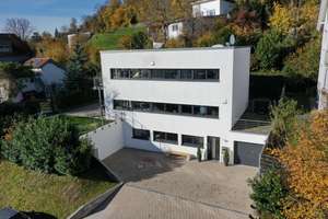 Bauhausstil mit Weitblick - Effiziens A+, Büro/Gäste-UG & 5 Stellplätze – Die vollständige Adresse der Immobilie erhältst du vom Anbieter., 75179 Brötzingen, Pforzheim – Vorschaubild 2