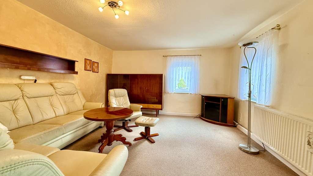 Immobilie in Thum - Solides Stadthaus- günstig zum Eigentum - Bild 1