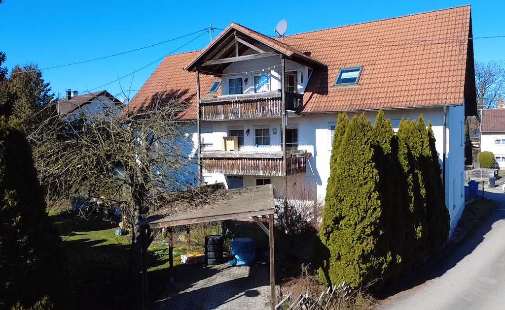 Immobilie in Dettingen an der Iller - Attraktives Mehrfamilienhaus mit 4 Wohneinheiten – solide Kapitalanlage mit Entwicklungspotenzial - Bild 4