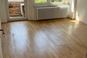 5 Zimmer-Wohnung in Kreiselnähe