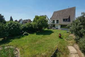 Charmantes Zuhause mit Garten in angenehmer Wohnlage von Meerbusch-Büderich – Die vollständige Adresse der Immobilie erhältst du vom Anbieter., 40667 Meerbusch – Vorschaubild 4