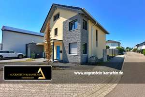 Einfamilienhaus mit moderner Architektur im Neubaugebiet - viel Platz für eine Großfamilie!