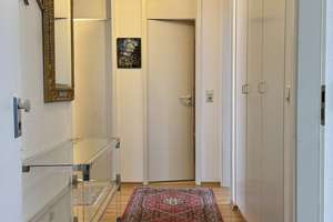Gehobene 2-Zi.-Whg. Köln-Altstadt (Balkon, Aufzug, TG-Stellplatz) möbliert & bezugsfertig – 50667 Altstadt/Nord, Köln – Vorschaubild 7