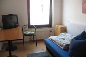 Provisionsfreies, vollmöbliertes schönes Zimmer in Nürnberg- Nord – Die vollständige Adresse der Immobilie erhältst du vom Anbieter., 90409 Schleifweg, Nürnberg – Vorschaubild 6