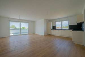 Moderne 2-Zimmer-Neubauwohnung mit EBK und großem Balkon! – Die vollständige Adresse der Immobilie erhältst du vom Anbieter., 72406 Bisingen – Vorschaubild 2