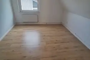 * Einfamilienhaus im Grünen * *Wintergarten* *Kaminofen* *Doppelgarage* *Großer Garten* – Minden-Lübbecke (Kreis) – Vorschaubild 19