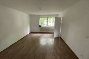 3-Zimmer-Wohnung mit neuem Bad und Balkon in grüner Umgebung – Im Schlenk 133, 47055 Wanheimerort, Duisburg – Vorschaubild 4