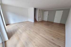 Modernes Familienhaus mit Dachterrasse in Regensburg-Burgweinting – einziehen und zuhause ankommen – Die vollständige Adresse der Immobilie erhältst du vom Anbieter., 93053 Burgweinting-Harting, Regensburg – Vorschaubild 2