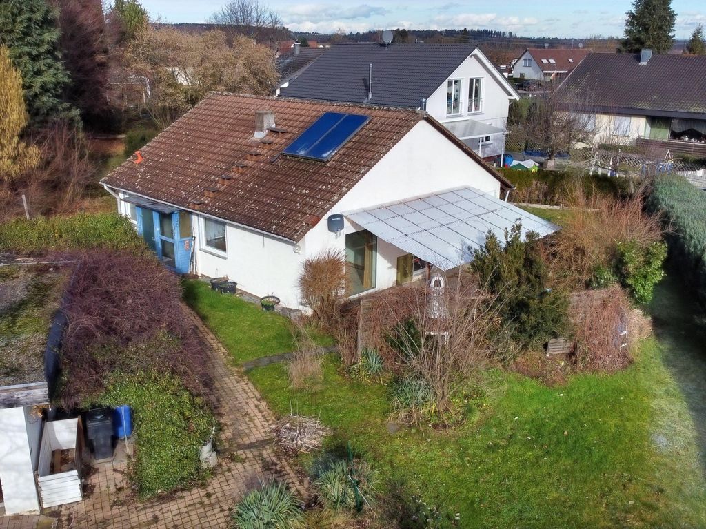 Freistehendes Wohnhaus Mit Gro em Grundst ck