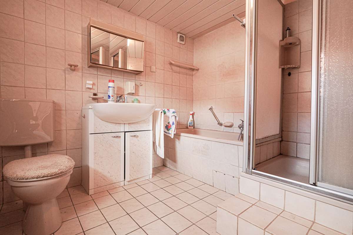 Immobilie in Nentershausen - +++ Geplagtes Einfamilienhaus für die kleine Familie +++ - Bild 16