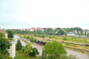 Property thumbnail 2