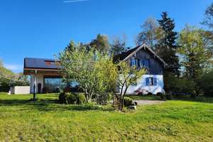 Alleinlage mit freiem Blick : Paradis mit parkähnlichem Grundstück - 13.487 qm – Die vollständige Adresse der Immobilie erhältst du vom Anbieter., 94439 Roßbach – Vorschaubild 4