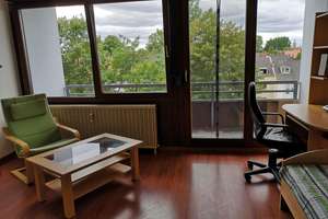 1-Zimmer-Appartement möbliert mit Balkon