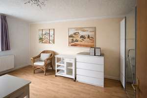Neu: gemütlicher Bungalow mit Garage in Kaulsdorf Süd Nahe Habermannsee – Die vollständige Adresse der Immobilie erhältst du vom Anbieter., 12621 Kaulsdorf, Berlin – Vorschaubild 4
