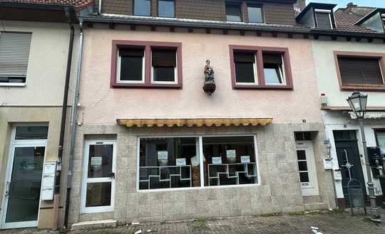 Stadthaus in Bestlage: Gewerbe & Wohnen mit viel Potenzial – provisionsfrei