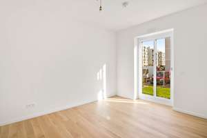 2-Zi Garten-EG Wohnung  in Süd-Ost-Ausrichtung | EBK | Blick auf Parkfläche – Friedenauer Höhe 21, 12159 Friedenau, Berlin – Vorschaubild 14