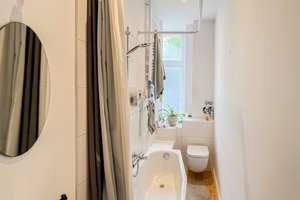 Altbau-Kapitalanlage in Berlin-Wilmersdorf mit 4% Rendite +  – Die vollständige Adresse der Immobilie erhältst du vom Anbieter., 10713 Wilmersdorf, Berlin – Vorschaubild 2