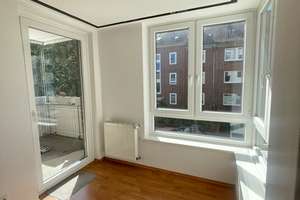 Charmante, lichtdurchflutete 3-Zimmer-Wohnung mit Balkon in Hannovers Südstadt! – Ifflandstraße 38, 30169 Südstadt, Hannover – Vorschaubild 4