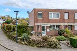 Gefragtes Reiheneckhaus in Forstwald mit Wintergarten und Garage benötigt liebevolle Modernisierung – Die vollständige Adresse der Immobilie erhältst du vom Anbieter., 47804 Forstwald, Krefeld – Vorschaubild 3
