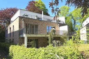 Am Naturschutzgebiet zuhause: Großzügige Maisonette mit Terrasse und Balkon