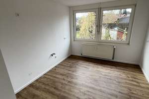 Modernisierte 3-Zimmer Dachgeschosswohnung mit Balkom in Hameln – Die vollständige Adresse der Immobilie erhältst du vom Anbieter., 31789 Hameln – Vorschaubild 19