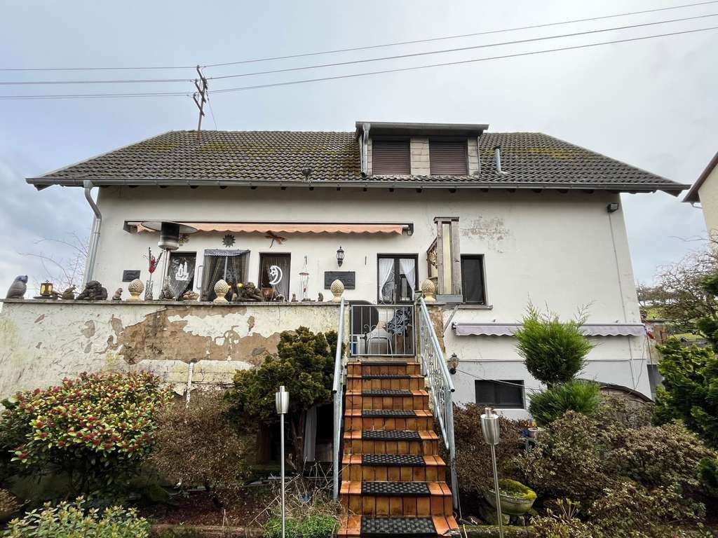 Immobilie in Illingen - WUSTWEILER : 1-2  FH mit POTENTIAL und 2689 m² GRUNDSTÜCK in TRAUMLAGE !   - Bild 3