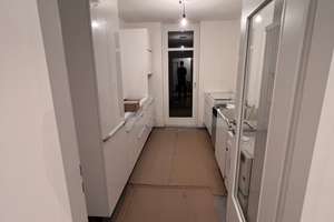 Hochwertig sanierte 4-Zimmer-Wohnung am Rathausplatz |  96qm | 2 Balkone | Aufzug | TG – Rathausplatz 4, 85748 Garching bei München – Vorschaubild 4