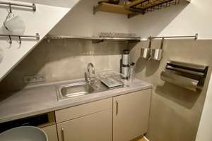 Frei ab 01.08.. Vollmoeblierte und renovierte Design 2-Raum-DG-Wohnung – Westerstrasse 16, 38442 Fallersleben, Wolfsburg – Vorschaubild 6