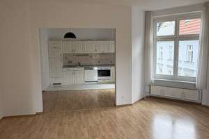 2-Zimmer-Wohnung  in Berlin Charlottenburg in ruhiger Lage – Die vollständige Adresse der Immobilie erhältst du vom Anbieter., 10585 Charlottenburg, Berlin – Vorschaubild 3