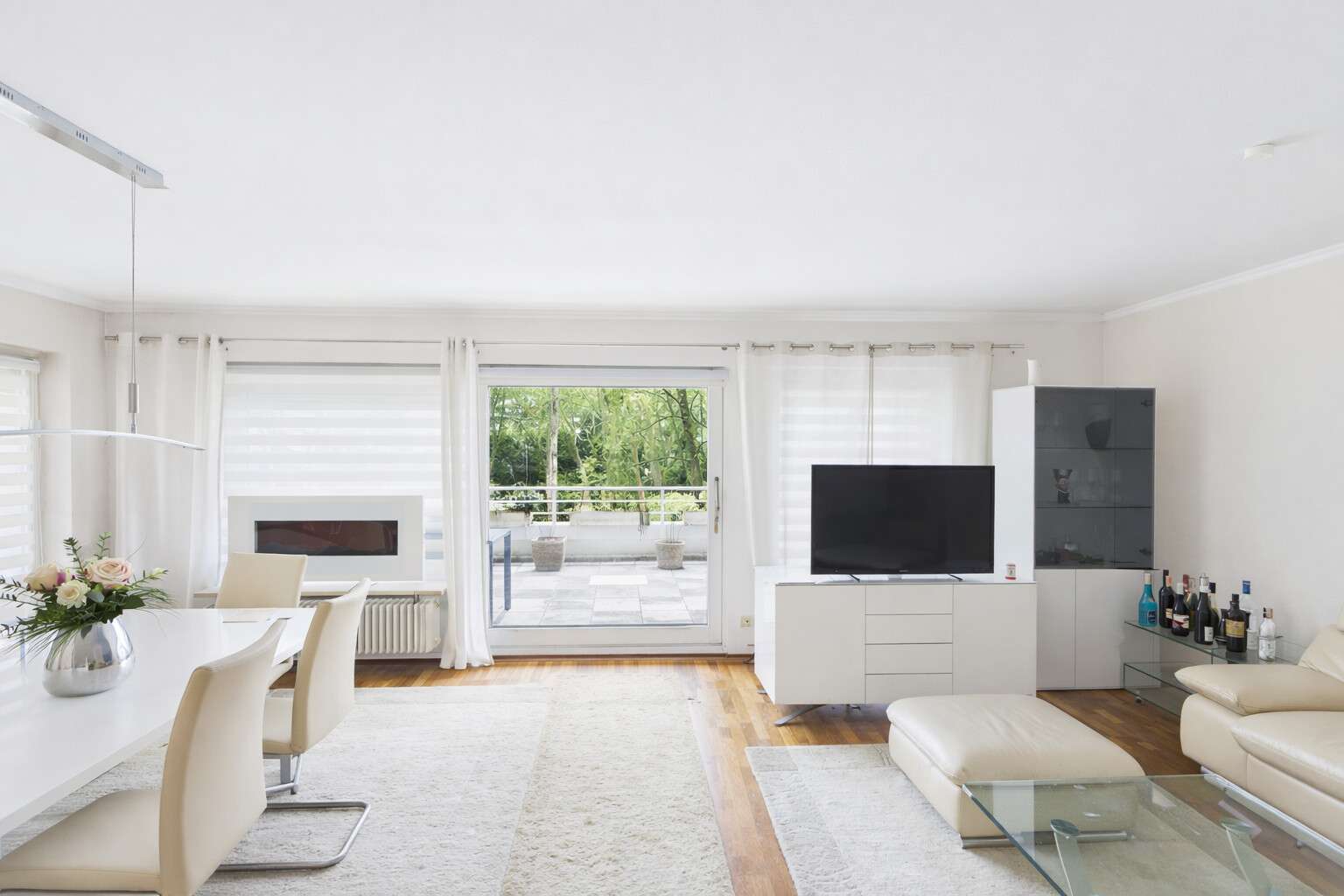 Bezugsfreie Eigentumswohnung in exklusiver Lage am Messelpark, Berlin – Bild 1