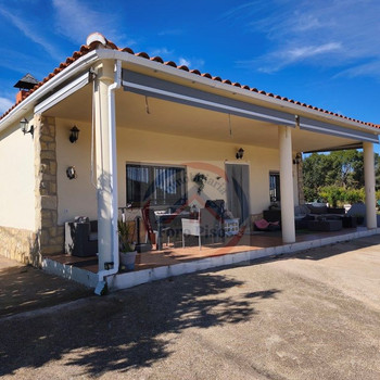 Renovierte Villa mit Pool und großem Grundstück 5 Minuten von Xàtiva entfernt