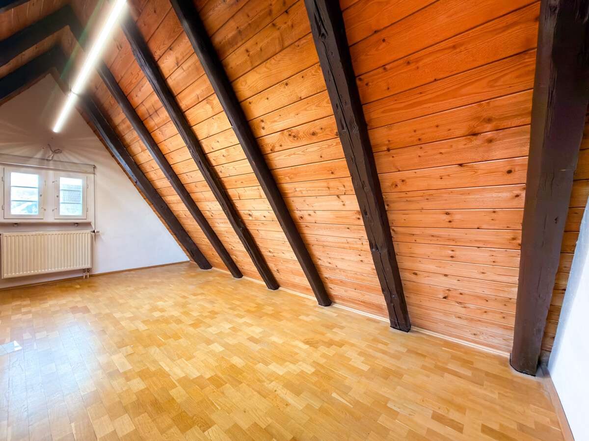 Immobilie in Deizisau - Charmante 4,5-Zimmer-Maisonettewohnung im historischen Fachwerkhaus - Bild 6