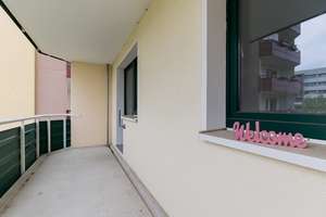 Hell und modern! 1-Raum-Wohnung mit großem Balkon und Dusche zu vermieten! – Berliner Straße 54, 39218 Schönebeck (Elbe) – Vorschaubild 5