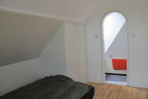 Helle, charmante, kleine 1 Zimmerwohnung Stuttgart-Degerloch – Reutlingerstr. 73, 70597 Waldau, Stuttgart – Vorschaubild 6